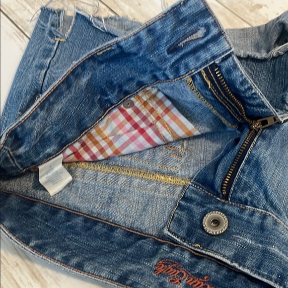 American Eagle Outfitters Women's Blue Denim shorts size 8 - Picture 12 of 13